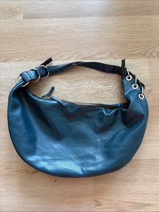 Matt & Nat Handbags - Matt & Nat Black Leather Shoulder Hobo Bag